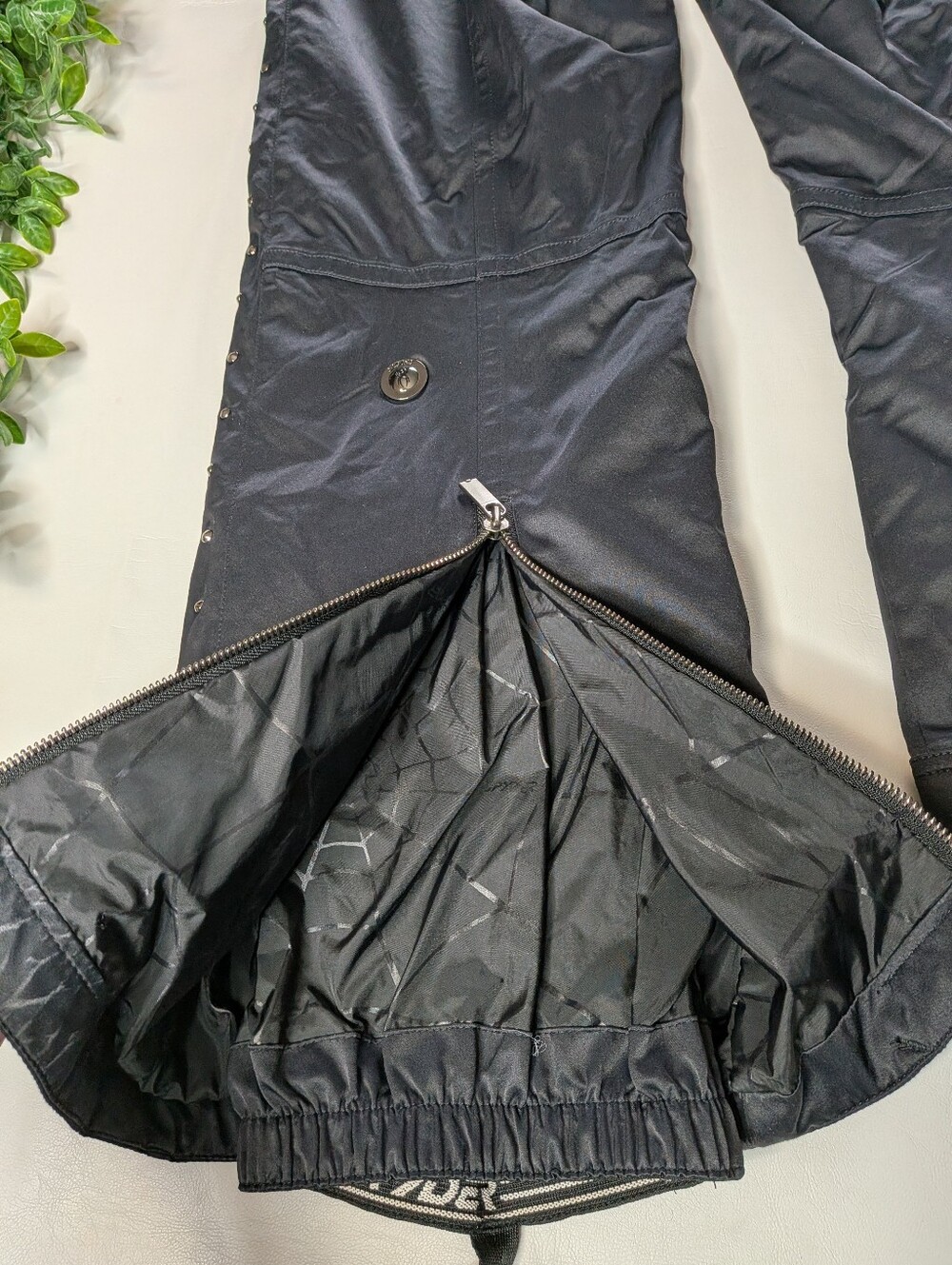 Spyder Studded XTL Snow Bibs Women's Size 12 - Picture 10 of 14